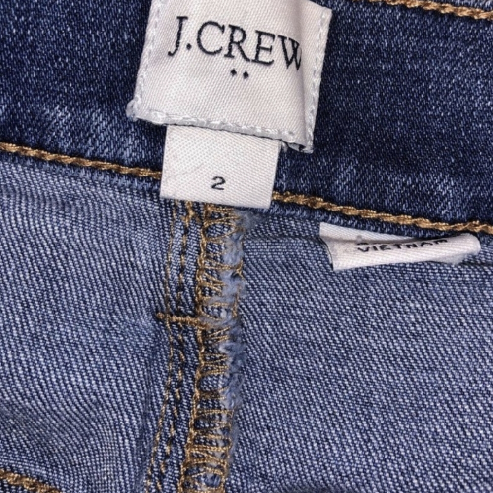 J. CREW Embroidered Denim Skirt, Size 2, Stretch Mini Jean, Raw Hem, w/ pockets! - Picture 8 of 13